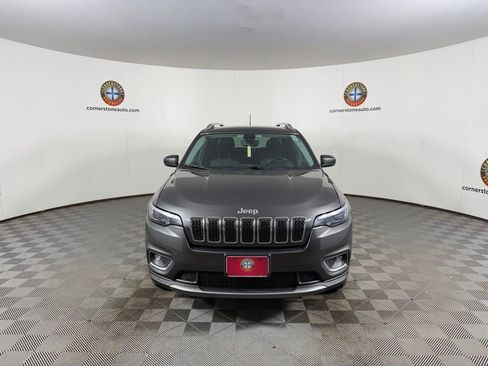 Used 2019 Jeep Cherokee Limited AWD/4WD image 17