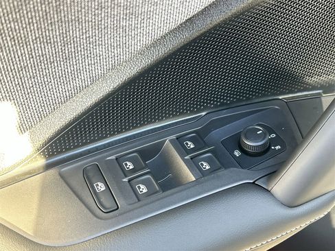 New 2026 Volkswagen Tiguan S image 17