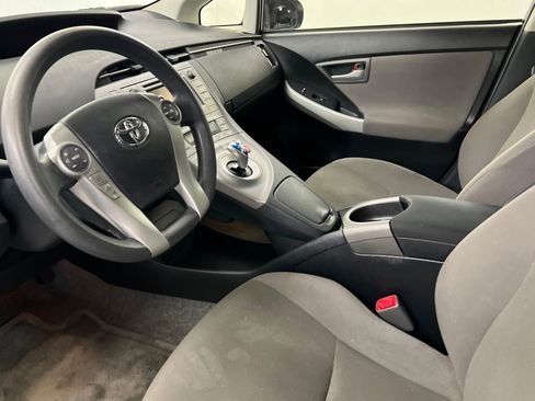 Used 2013 Toyota Prius Three w/ Solar Roof Pkg image 16
