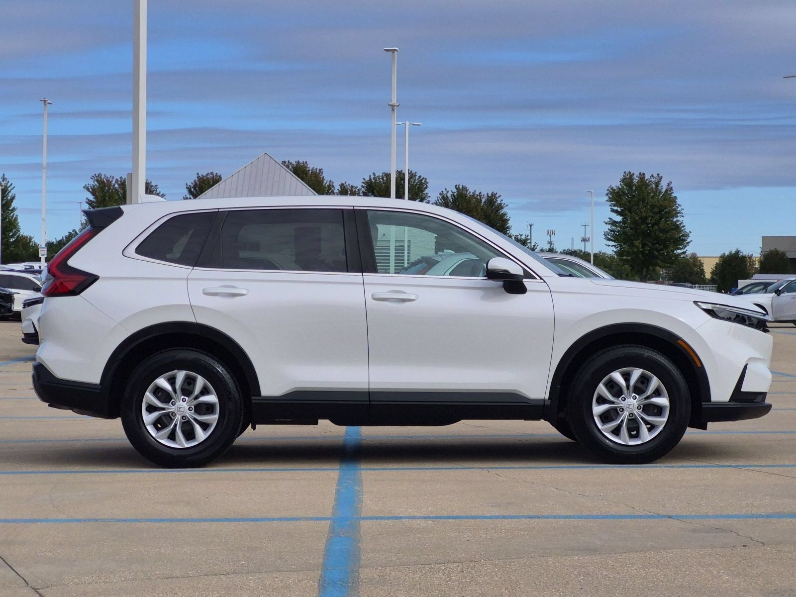 Used 2026 Honda CR-V LX image 6