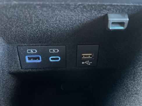 Used 2021 Toyota Avalon Limited w/ Advanced Safety Package image 27