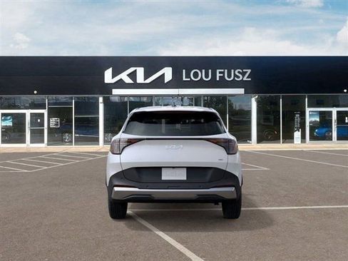 New 2026 Kia Sportage S image 5