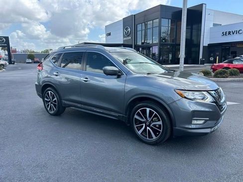 Used 2020 Nissan Rogue SL w/ Premium Package image 1