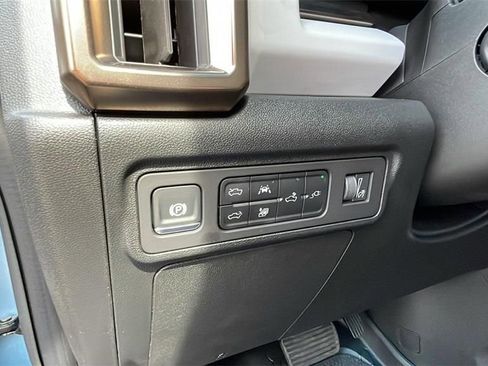 Used 2024 GMC Hummer EV 3X w/ Omega Edition image 13