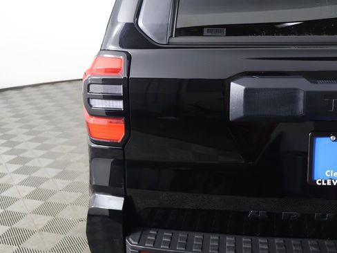 Used 2025 Toyota 4Runner SR5 image 14