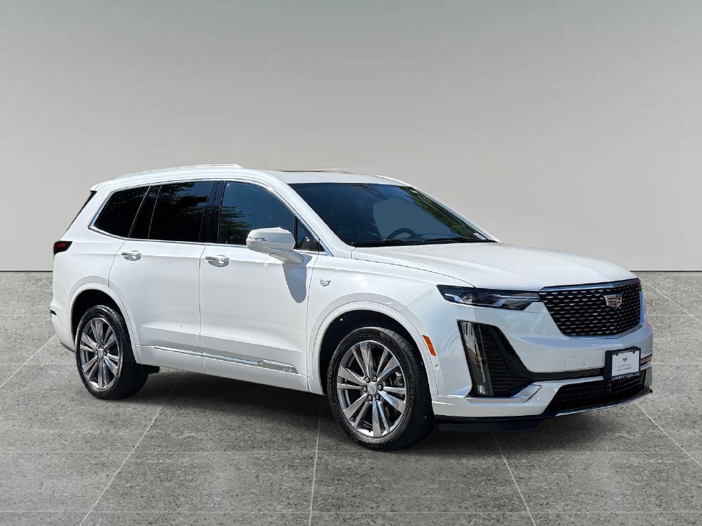 Used 2024 Cadillac XT6 Premium Luxury w/ Technology Package AWD/4WD image 10