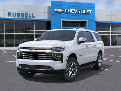 New 2026 Chevrolet Suburban Premier w/ Sun And Tow Package AWD/4WD image 6
