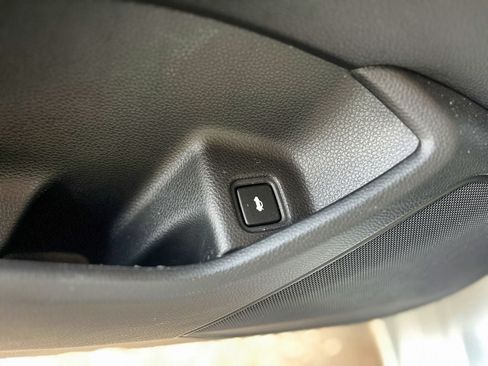 Used 2018 Honda Accord EX-L image 83