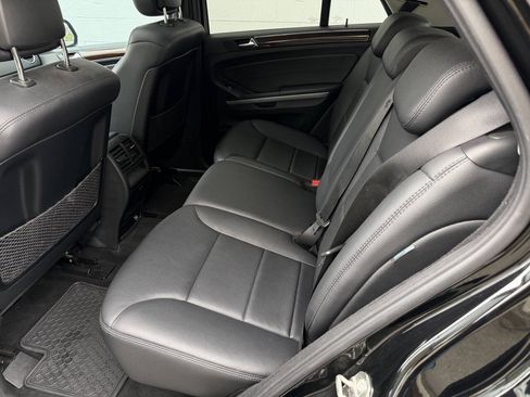 Used 2010 Mercedes-Benz ML 350 4MATIC image 15
