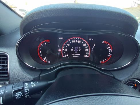 Used 2019 Dodge Durango GT image 21