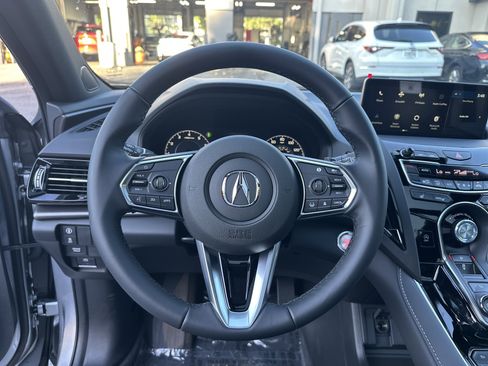 New 2025 Acura RDX SH-AWD image 16
