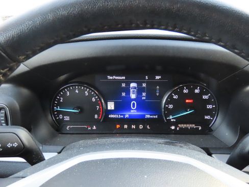 Used 2023 Ford Explorer XLT w/ Equipment Group 202A image 29