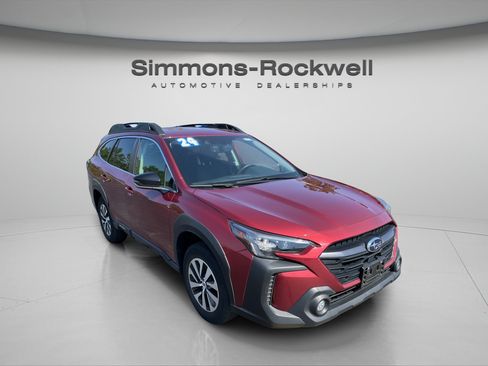 Used 2024 Subaru Outback Premium AWD/4WD image 7