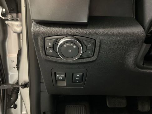 Used 2018 Ford F150 XLT w/ Equipment Group 302A Luxury image 26