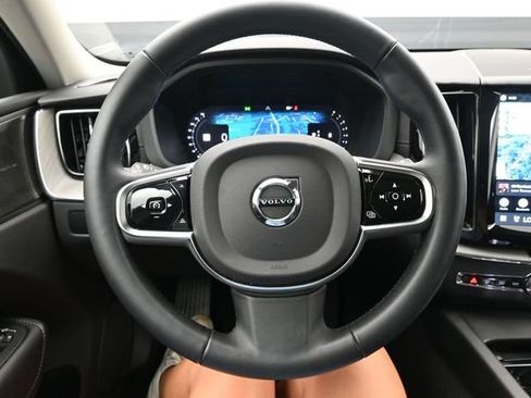 Used 2025 Volvo XC60 B5 Ultra w/ Protection Package Premier AWD/4WD image 24