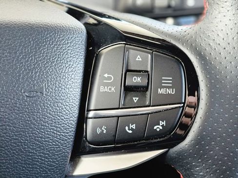 Used 2025 Ford Explorer ST-Line w/ ST-Line Street Pack AWD/4WD image 18
