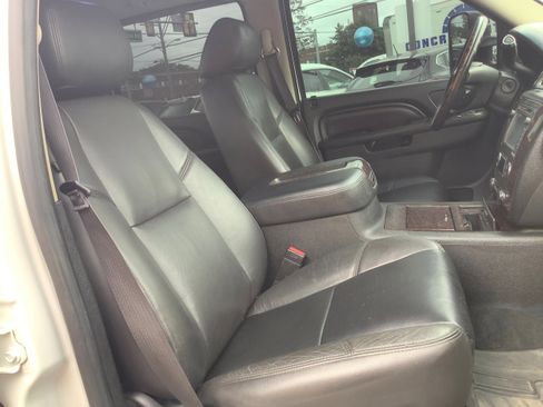 Used 2013 GMC Sierra 2500 Denali w/ Snow Plow Prep Package image 14