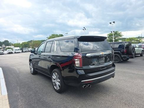 Used 2021 Chevrolet Tahoe High Country w/ Premium Package AWD/4WD image 4