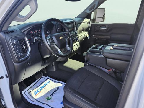 Used 2023 Chevrolet Silverado 3500 LT w/ All Star Edition AWD/4WD image 9