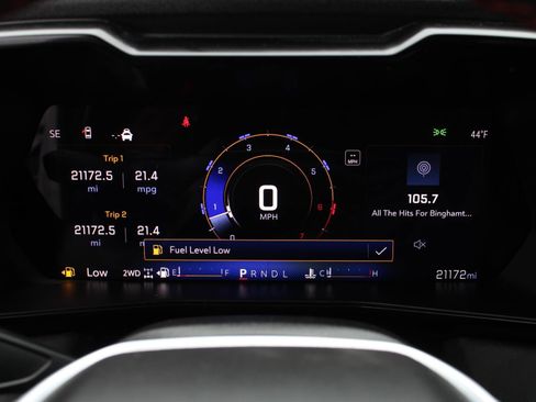 Used 2025 Chevrolet Colorado Z71 image 9