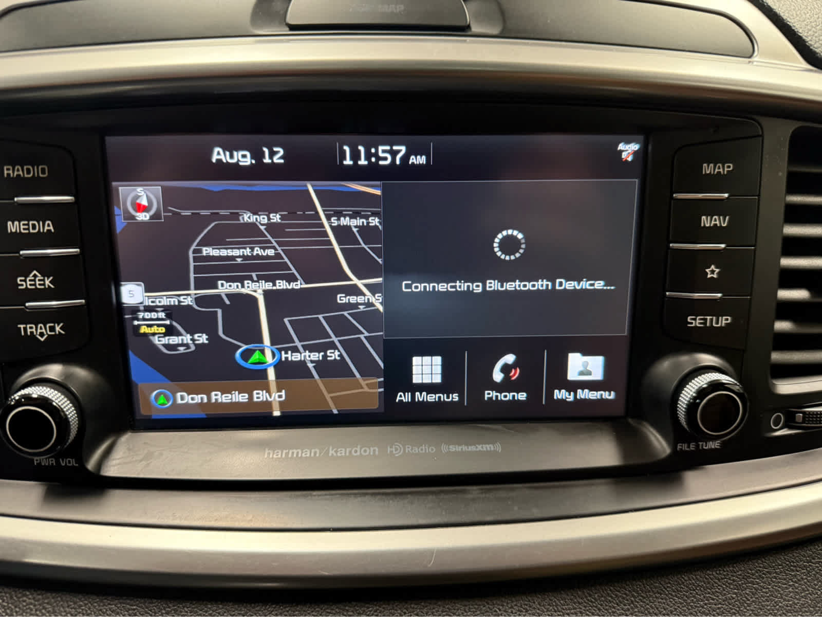 Used 2019 Kia Sorento SX AWD/4WD image 16