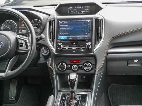 Used 2019 Subaru Crosstrek 2.0i Limited w/ Popular Package #3 AWD/4WD image 16