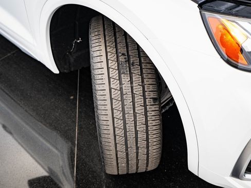 Used 2023 Audi Q5 2.0T Premium Plus w/ Premium Plus Package image 42