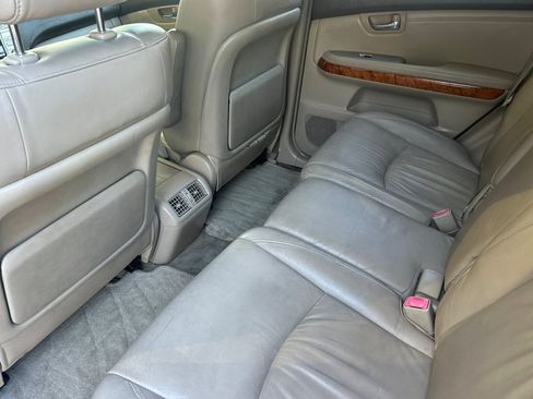 Used 2006 Lexus RX 330 AWD image 15