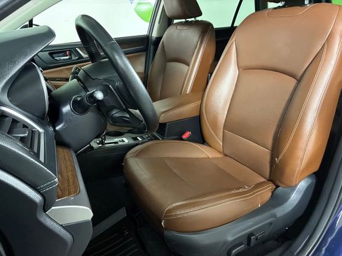 Used 2018 Subaru Outback 3.6R Touring w/ Popular Package #3 image 22