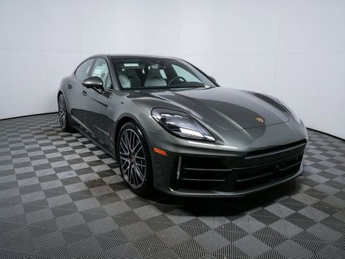 New 2026 Porsche Panamera 4 image 22