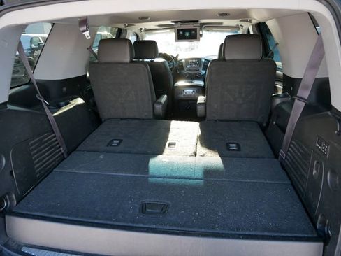 Used 2017 Chevrolet Tahoe LT image 17