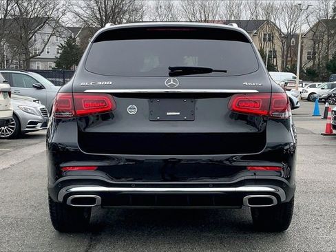 Used 2020 Mercedes-Benz GLC 300 4MATIC image 3