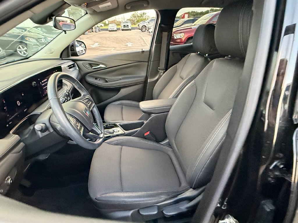 Used 2024 Buick Encore GX Preferred FWD image 10