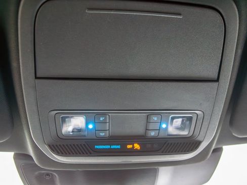 Used 2020 Ford Explorer XLT w/ Class III Trailer Tow Package image 27