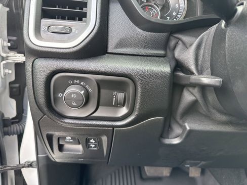 Used 2020 RAM 1500 Big Horn image 35