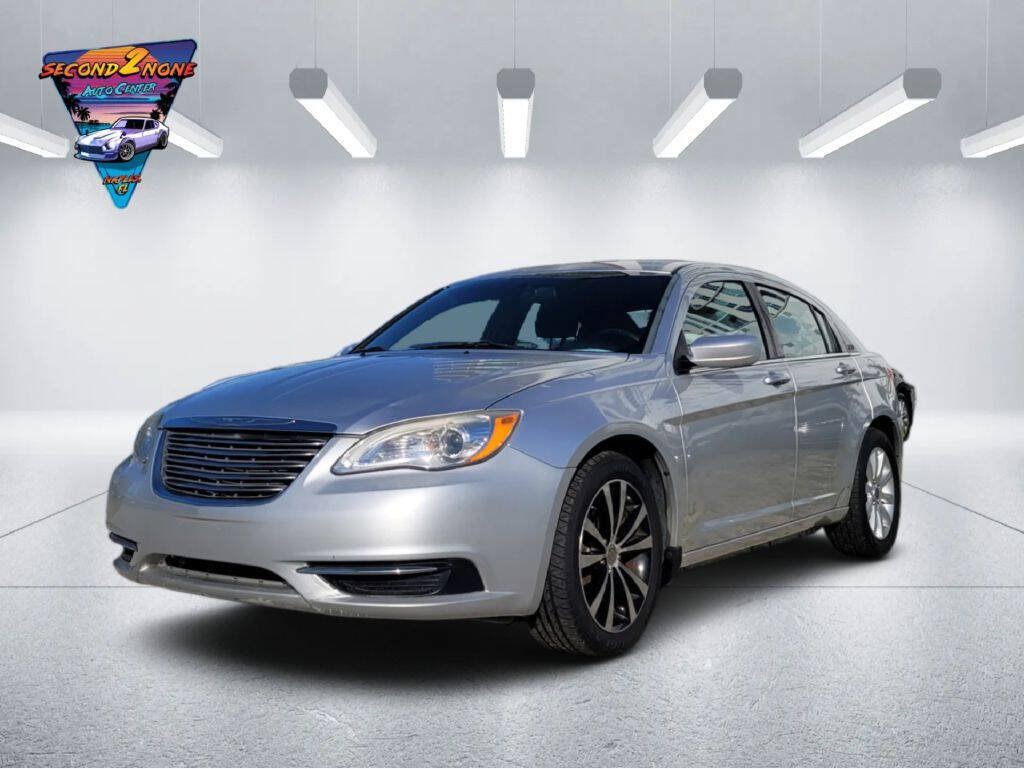 Used 2012 Chrysler 200 Touring FWD image 1