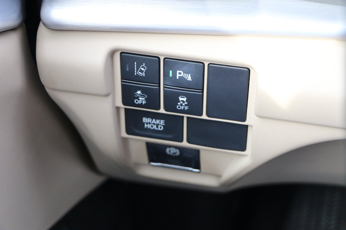 Used 2021 Acura RDX w/ Technology Package AWD/4WD image 22