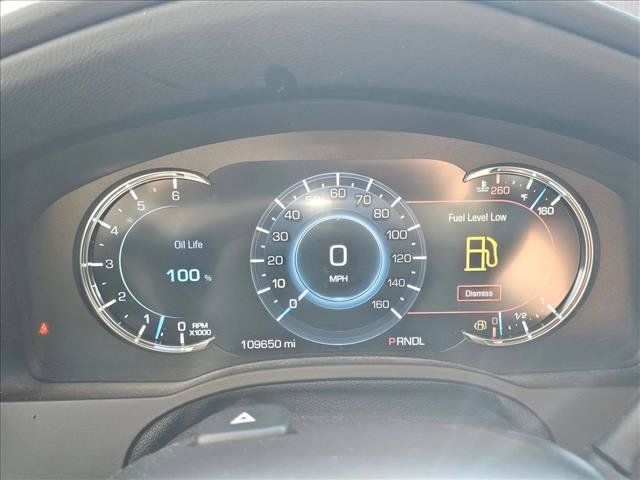 Used 2017 Cadillac Escalade Luxury AWD/4WD image 22