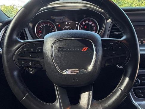 Used 2019 Dodge Challenger SXT RWD image 16