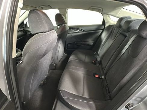 Used 2019 Honda Insight EX image 26