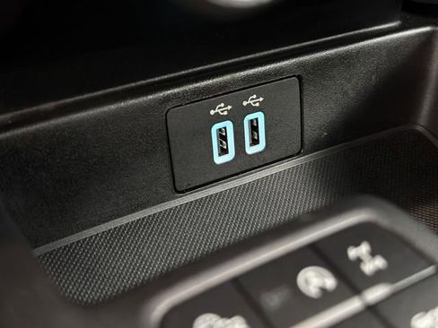 Used 2019 Ford Ranger XLT w/ Equipment Group 302A Luxury AWD/4WD image 27
