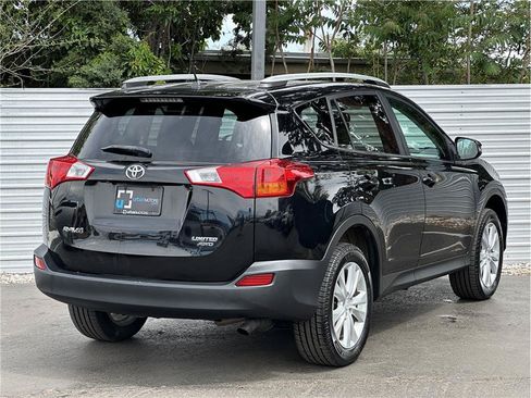 Used 2015 Toyota RAV4 Limited AWD/4WD image 10