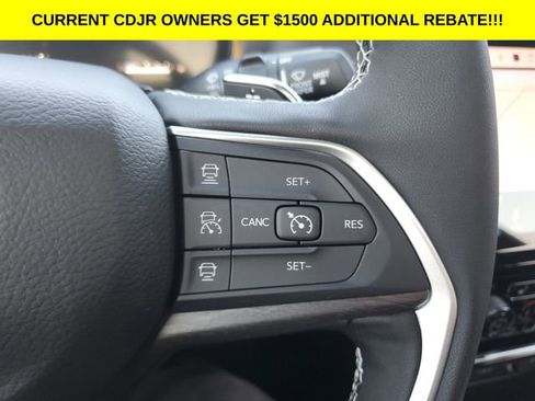 New 2025 Jeep Grand Cherokee L Limited image 9