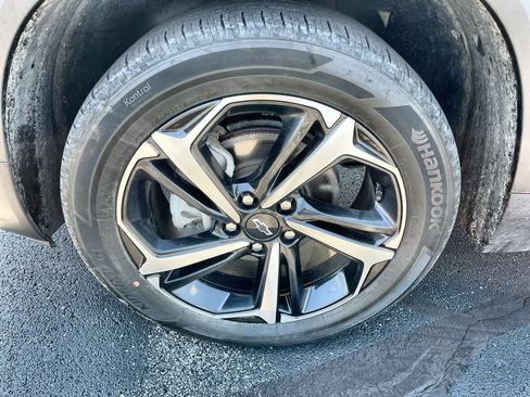 Used 2023 Chevrolet TrailBlazer RS w/ Sun and Liftgate Package AWD/4WD image 33