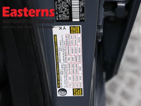 Used 2024 Toyota Prius LE image 32