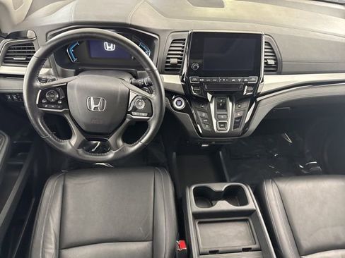 Used 2023 Honda Odyssey Touring image 26