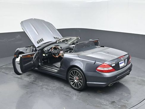 Used 2009 Mercedes-Benz SL 550 w/ Premium I Pkg image 57