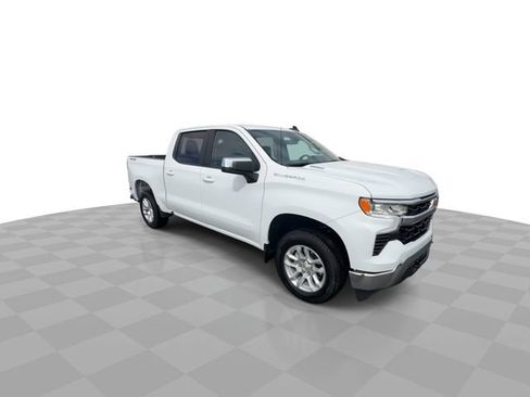 Certified 2025 Chevrolet Silverado 1500 LT image 2