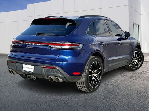 Used 2023 Porsche Macan Turbo image 7