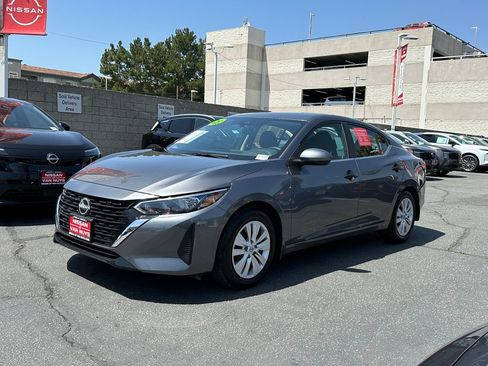 Used 2025 Nissan Altima 2.5 S FWD image 33